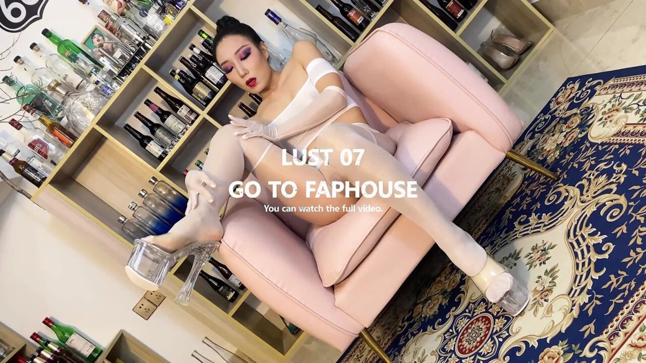 Lust 07-she Enjoys Exercising While Wearing Stockings