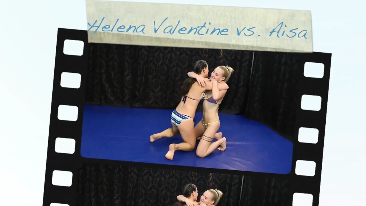 Helena Valentine vs. Aisa, face sitting