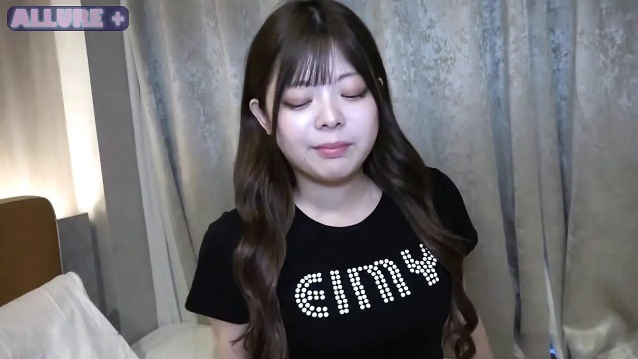 Asian Angel 27599