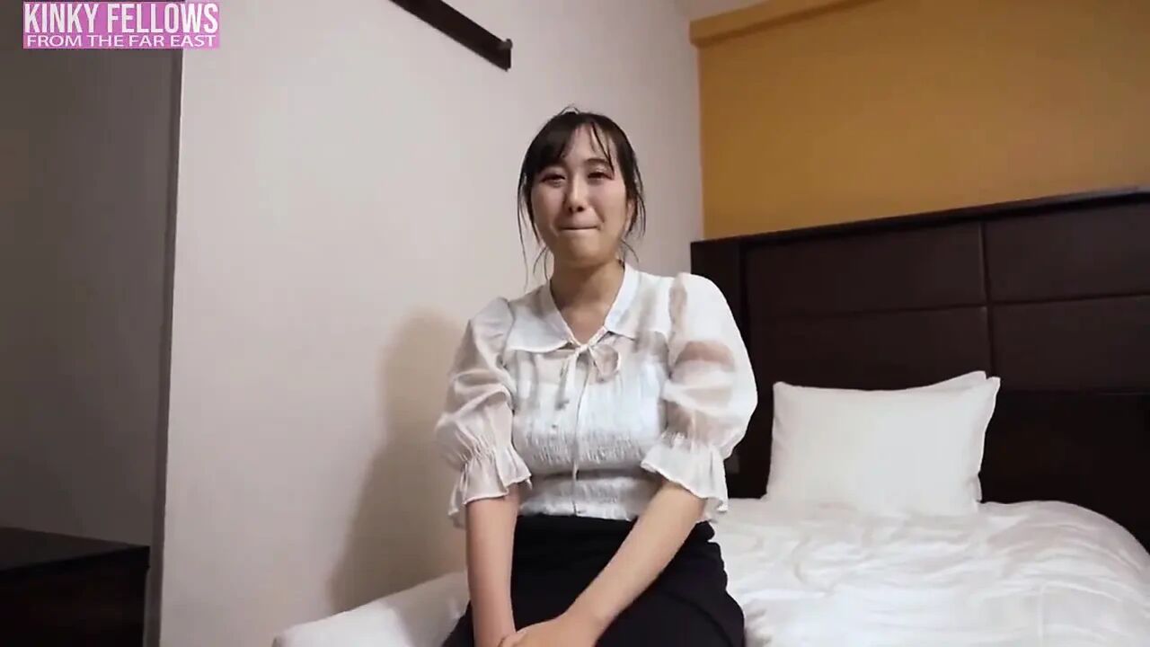 Blindfolded Teasing Breaks Her Restraint, Ending in a Creampie Finish