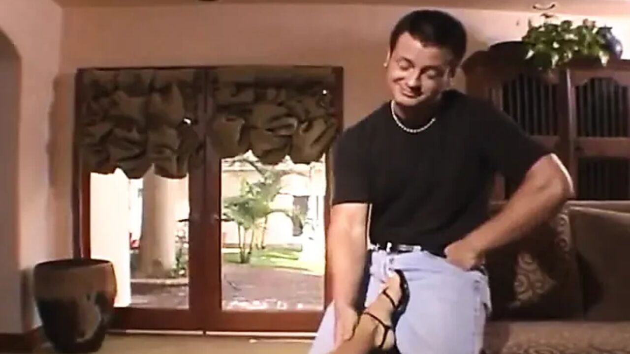 Seductive Brunette MILF Enjoys Passionate Pussy Eating and Hard Fucking