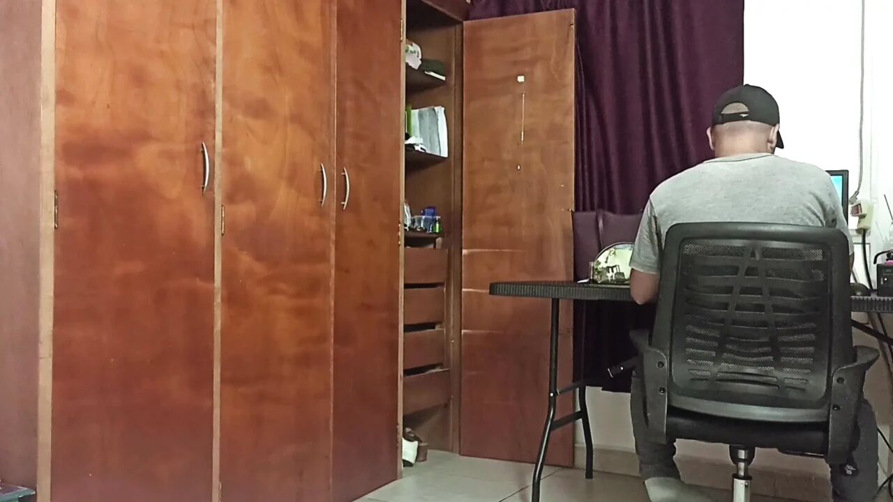 My trip was delayed a bit because, stepbrother, you have to masturbate in front of me. What a delicious cock you have.!