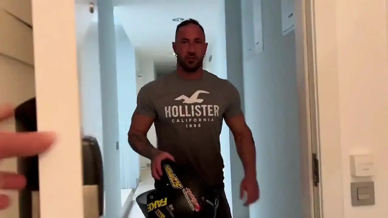 Fucking My Cuckold Friend's Girlfriend