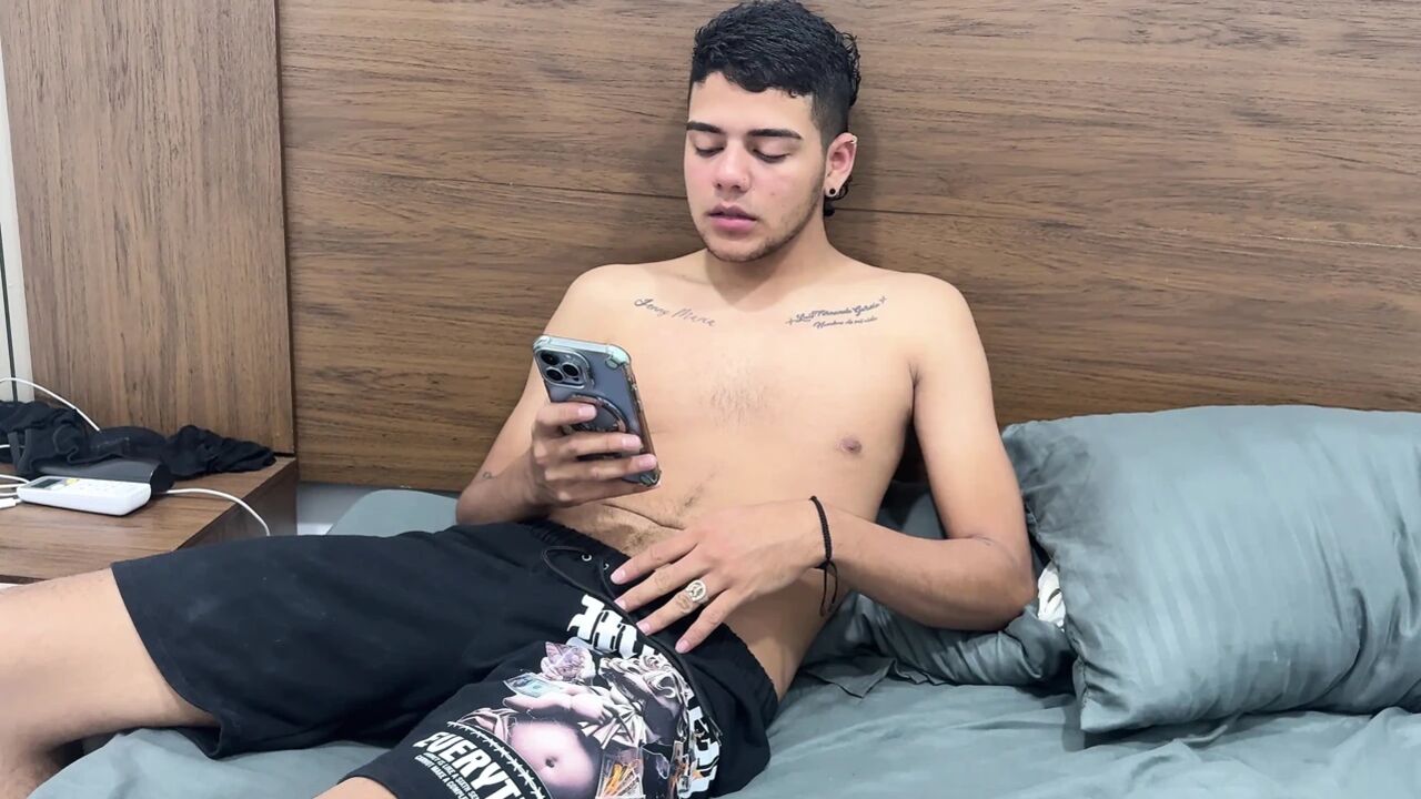 Come stepbrother I do teach you how to fuck a real woman.