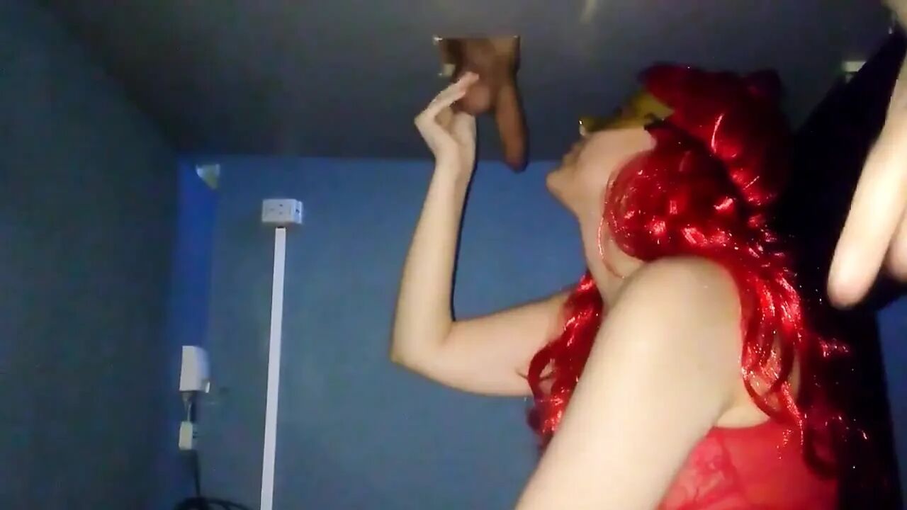 Milking table, cum in mouth