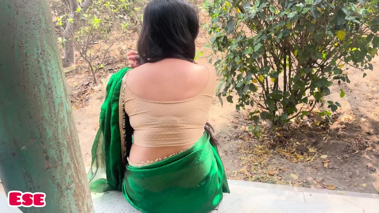 Park Mein Aayi Alisha Apne X-boyfriend Se Milne....