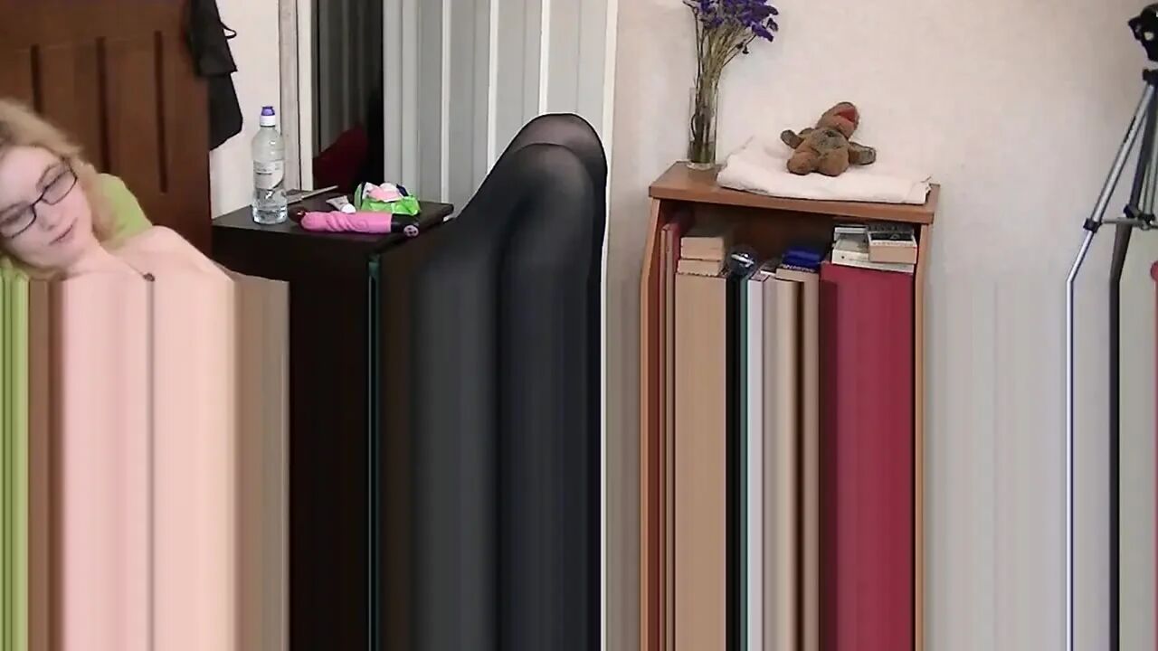 Jessica Lo gets fucked by an older dude