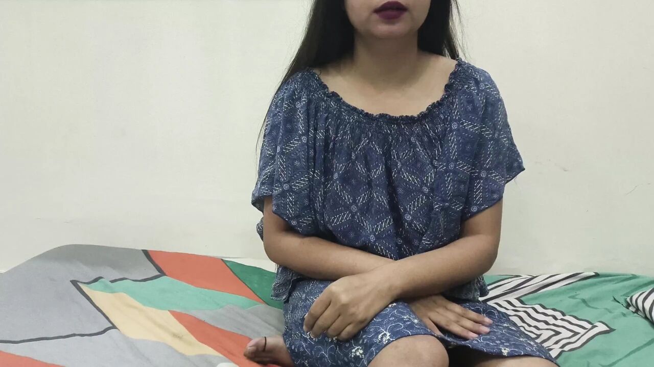 Horny Indian Saara Masturbating Her Self Very Very Hot XXX Video