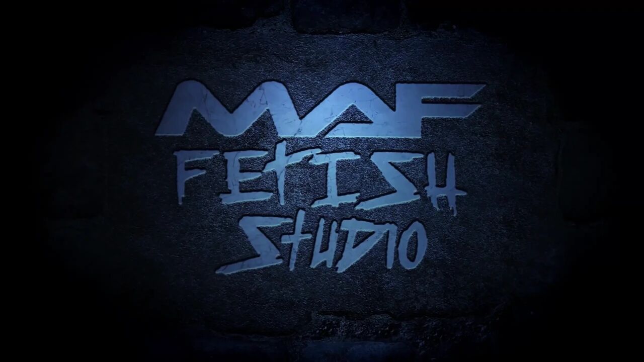 Carolina in Sensual Bondage Blowjob!