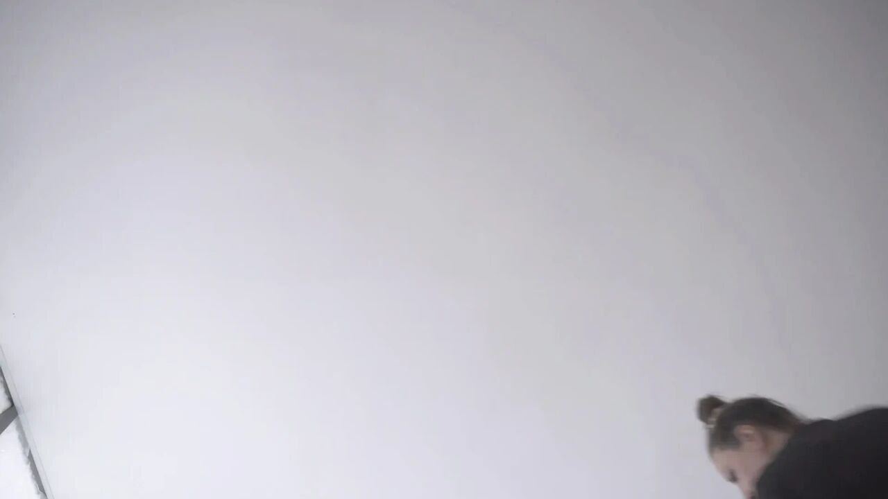 Giantess Stepsister Finds Your Hiding Spot