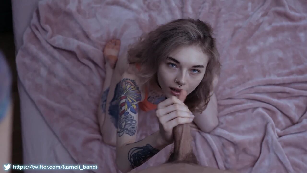 My roommate is dreaming about me and my big dick. She gets what she wants. Karneli Bandi
