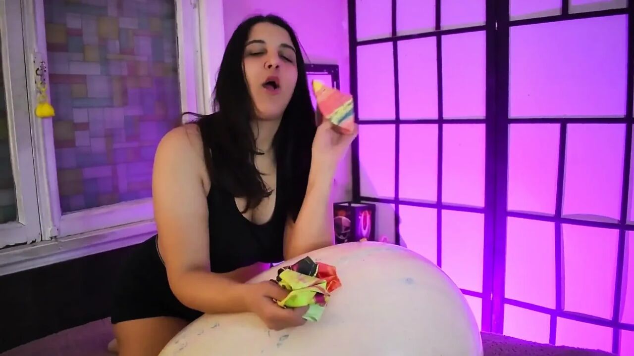Massive Ride to Pop Big 24 Marbled Balloons - Bunny Looner