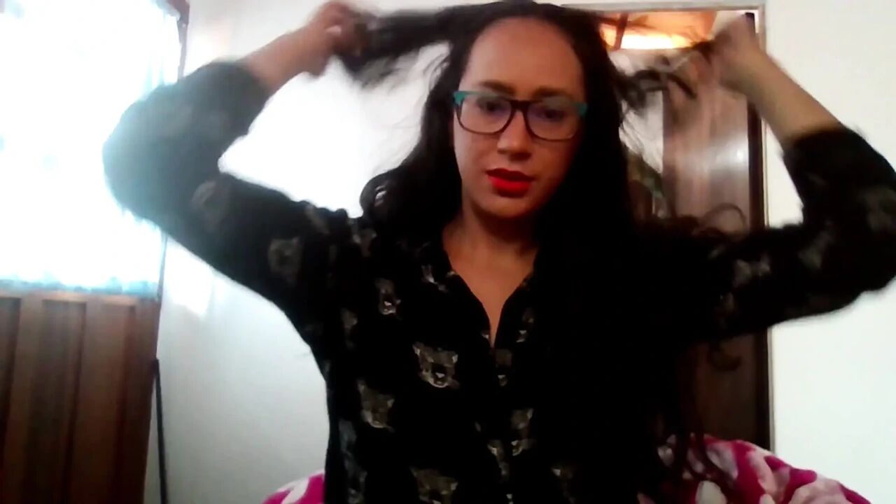 Colombian Sexologist Evaluates You