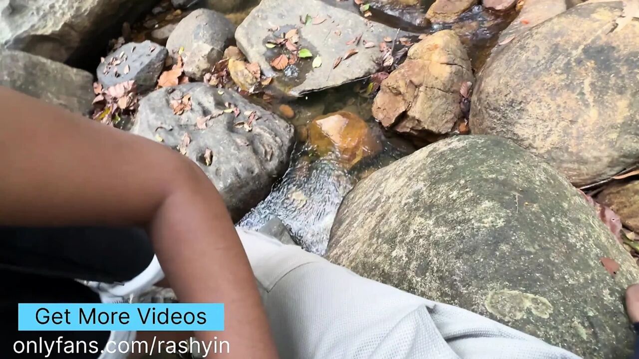 Indian village girl Outdoor fucking video,desi beautiful girl tight pussy and hot asian big cock guy