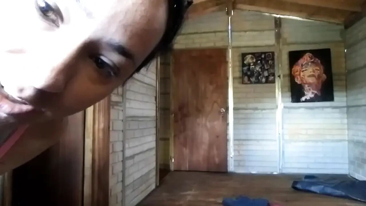 I Fuck with Workers in the Abandoned House