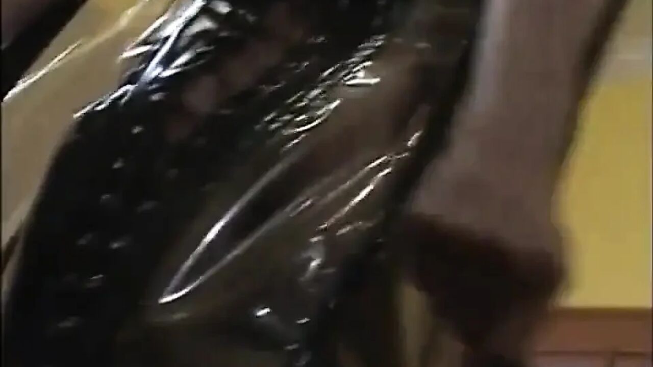 Black and white ass fucking ass licking ass fingering threesome...cum in mouth