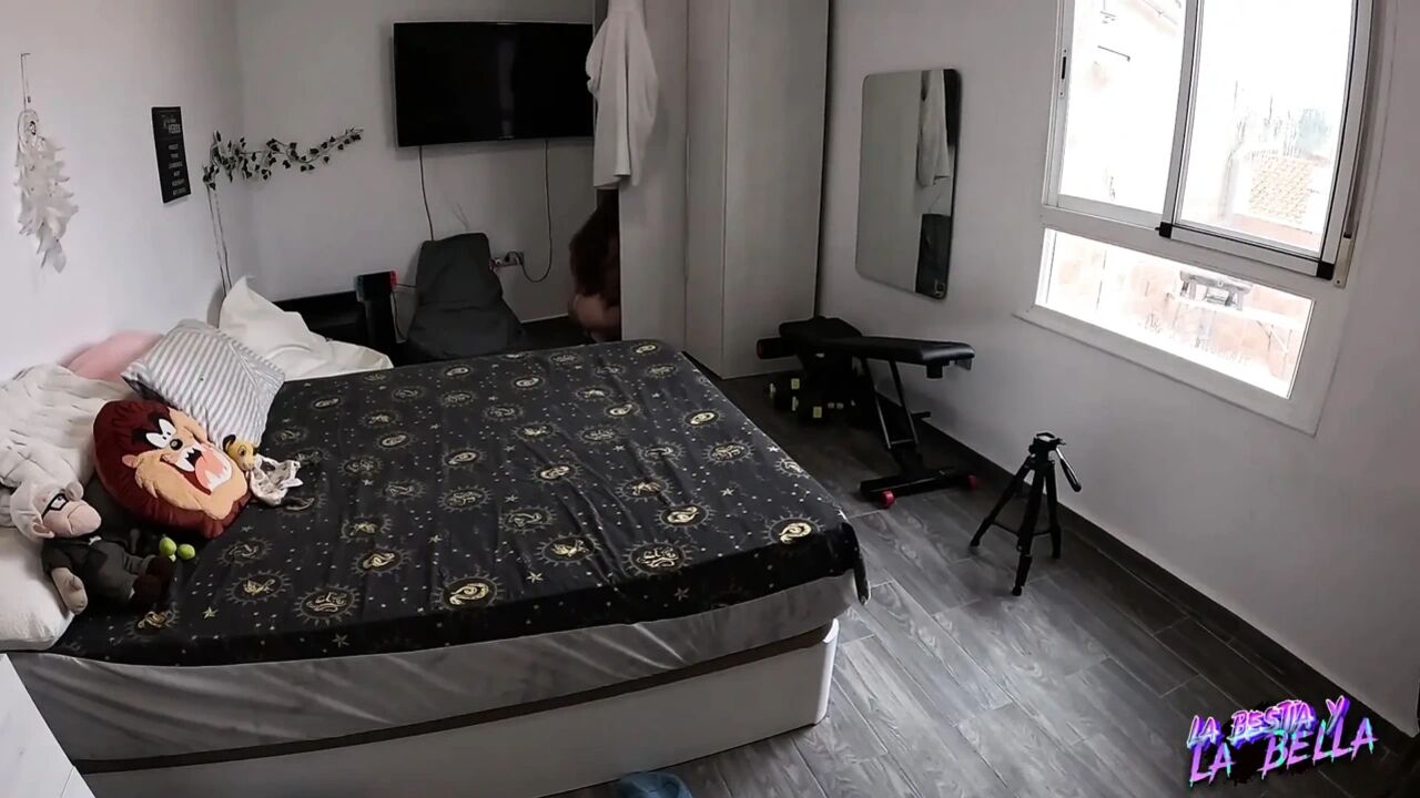 I Go Into My Friend's Room and Fuck Her Until I Cum in Her Anal Culo-cum.