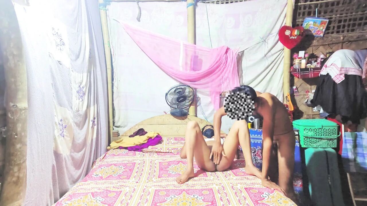Sexy' babi 18 Year Old Girl First Time Sex Hardcore Orgasm Desi Indian Boy & Girl Village Fuck the best babi
