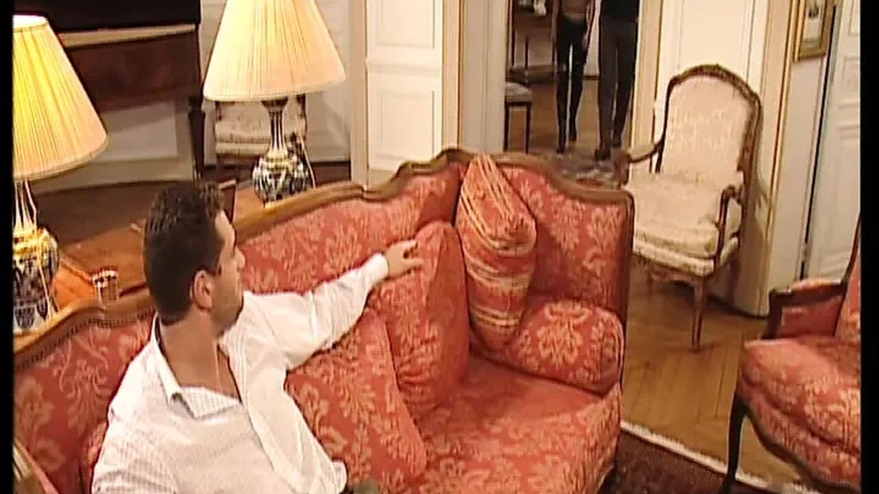 Brunette German MILF Housewife with Big Ass Gets DP in FMM