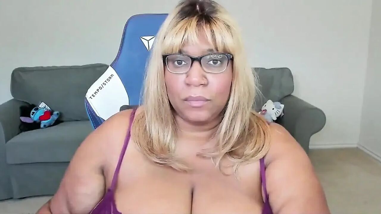 Huge Tits