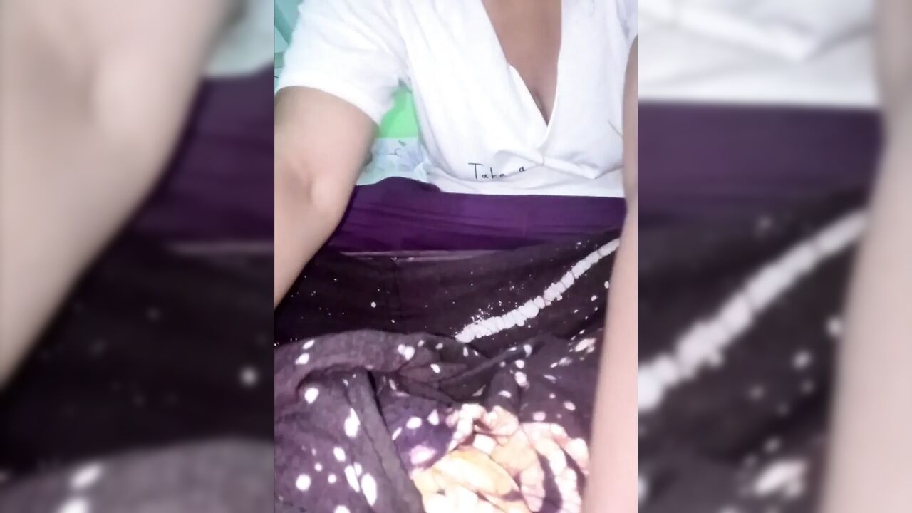 Deshi Village bhabhi ko Sex video enjoy Time Part_01