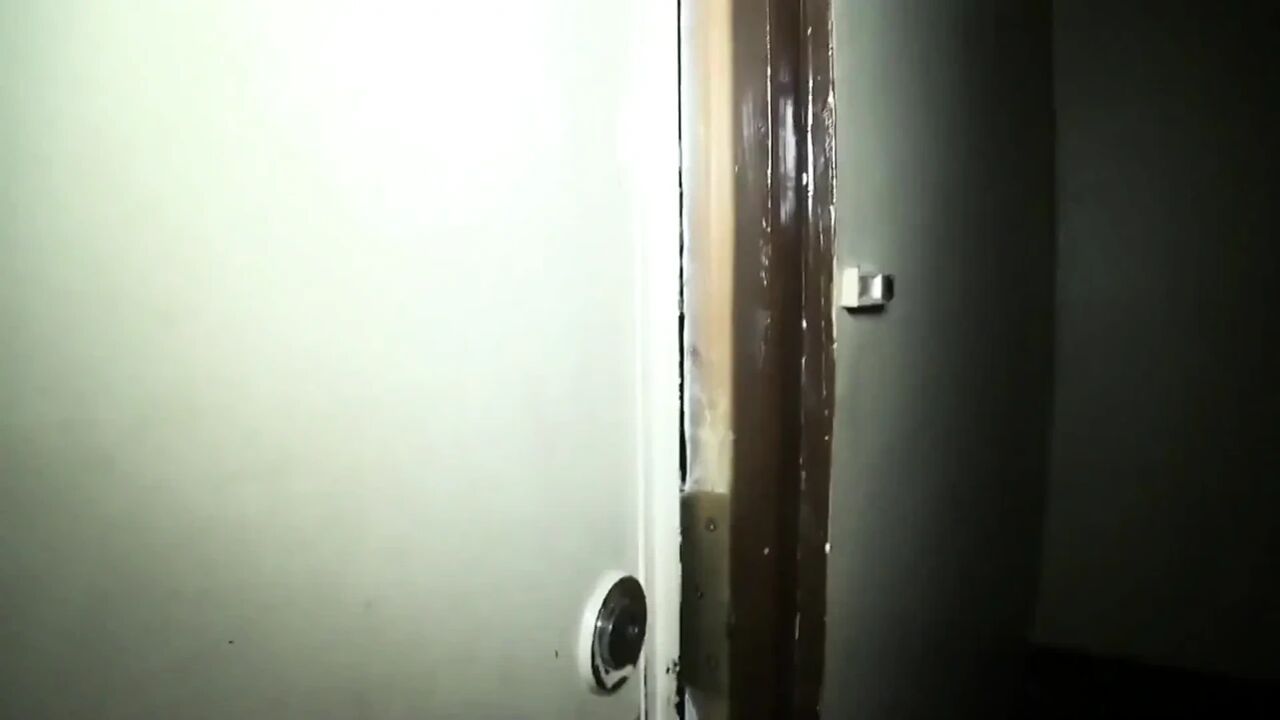 An Amateur Woman Fulfills Her Dream: a Gangbang with Big White Dicks.