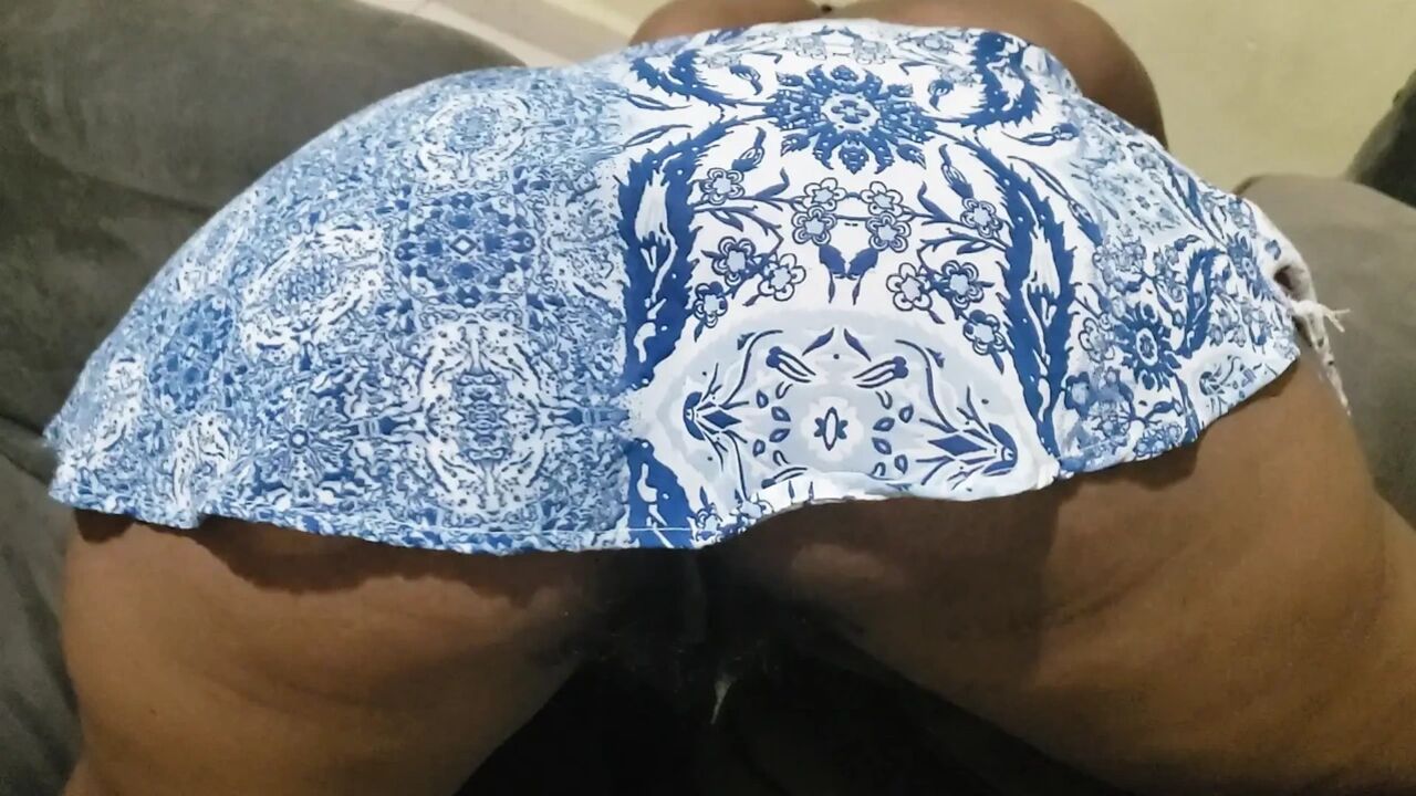 Huge Booty Curvy Beauty – Stunning Amateur POV with Natural Vibes