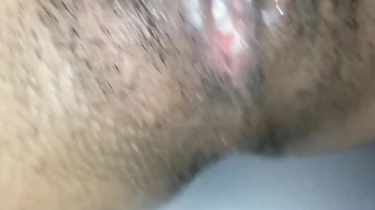 Larissatop's pussy when she started to take cock she enjoying hot on the psu