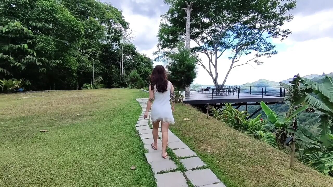 Massage with happy ending