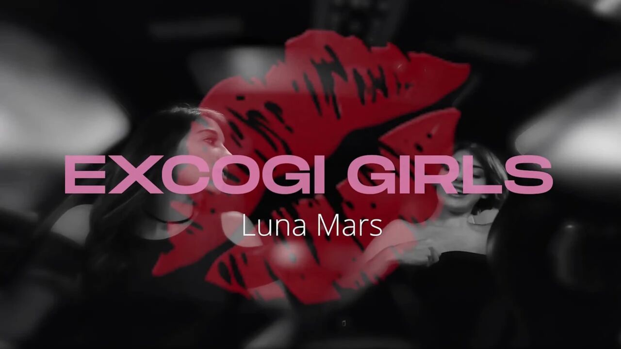 Small Boobs for the Win