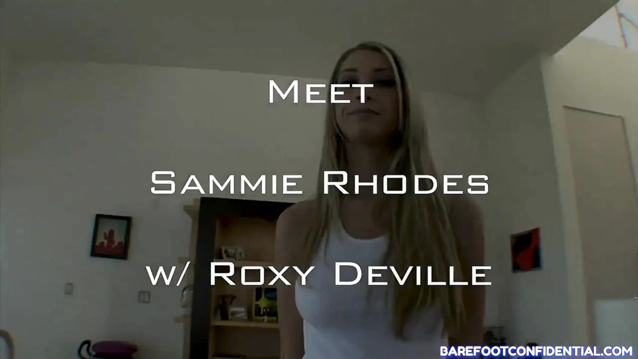 Meet Sammie Rhodes and Roxy Deville Foot Fetish