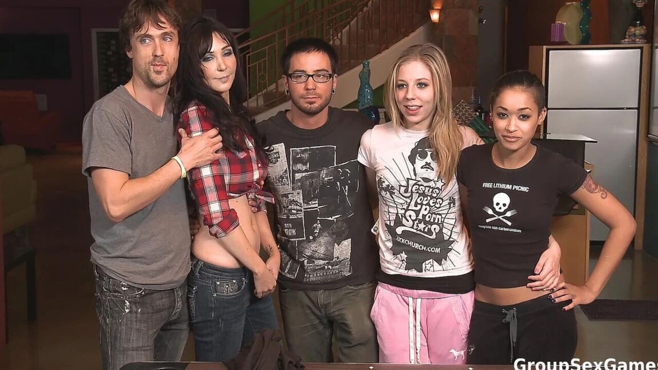 Groupsex of Fucking Billiards