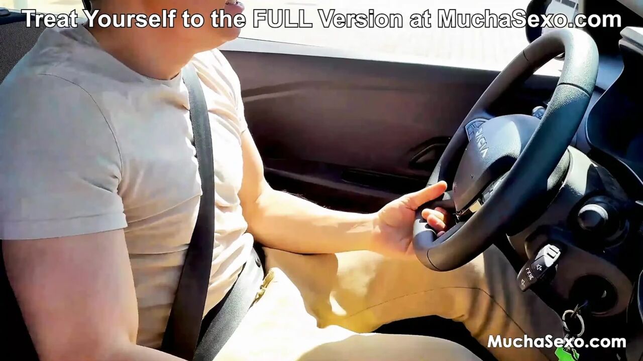 She said she likes it in the back.. seat! Spanish couple at MuchaSexo