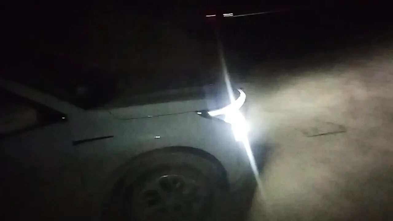 Sex on the highway: we drove into our pocket to spend the night.