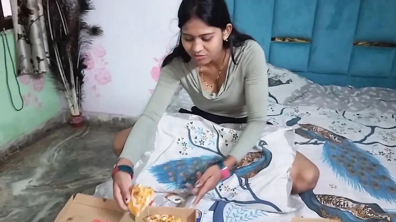 Indian Best Threesome Sex! Fucking With Maid And Daughter In law