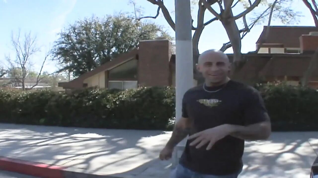 Adorable nasty cooter of chica pulsates wide open for majestic prick bump it