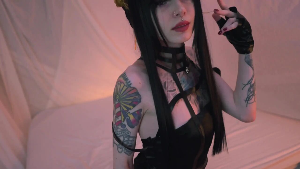 Yor Forger from Sp x Family gets big dick. Karneli Bandi