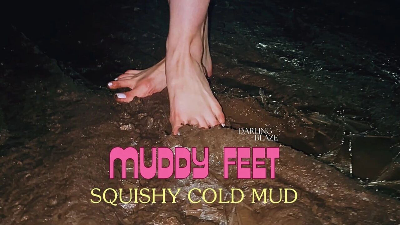 Barefoot in Cold, Squishy Mud (muddy Feet)