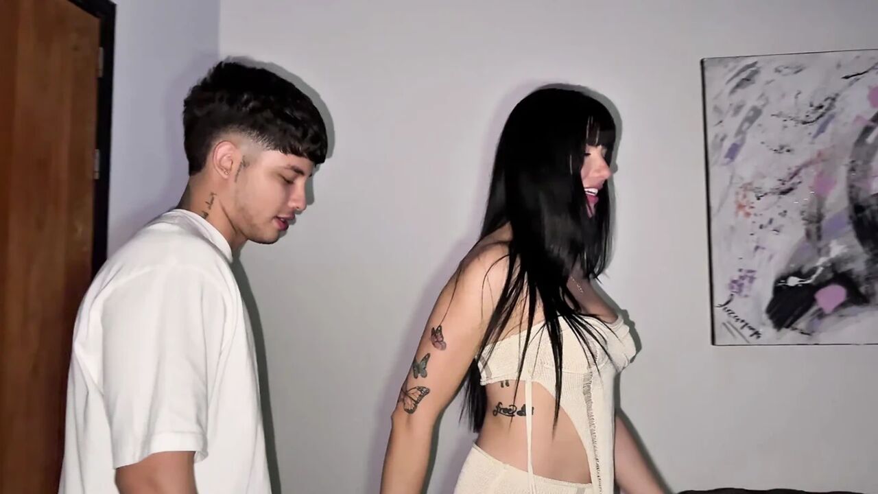 Hot Jacuzzi Massage. Danner Mendez