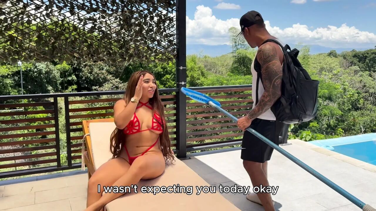 I'm cheating on my husband with his big black employee by the pool! Verito Aguas & Brandon Cruz