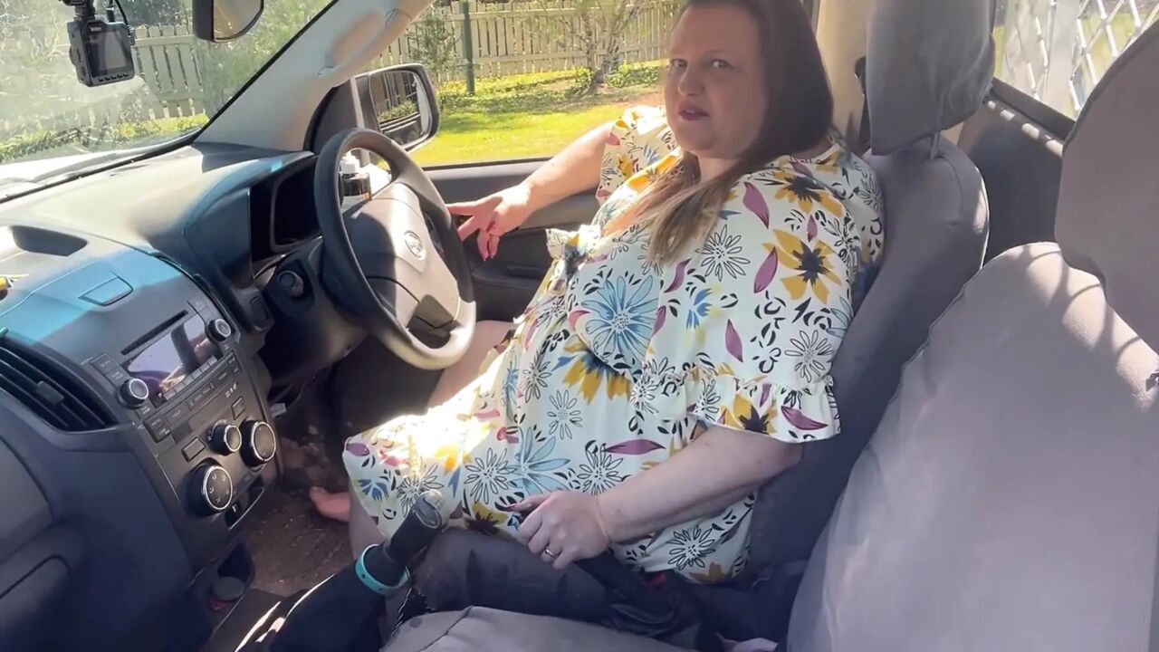 Dogging a Stranger