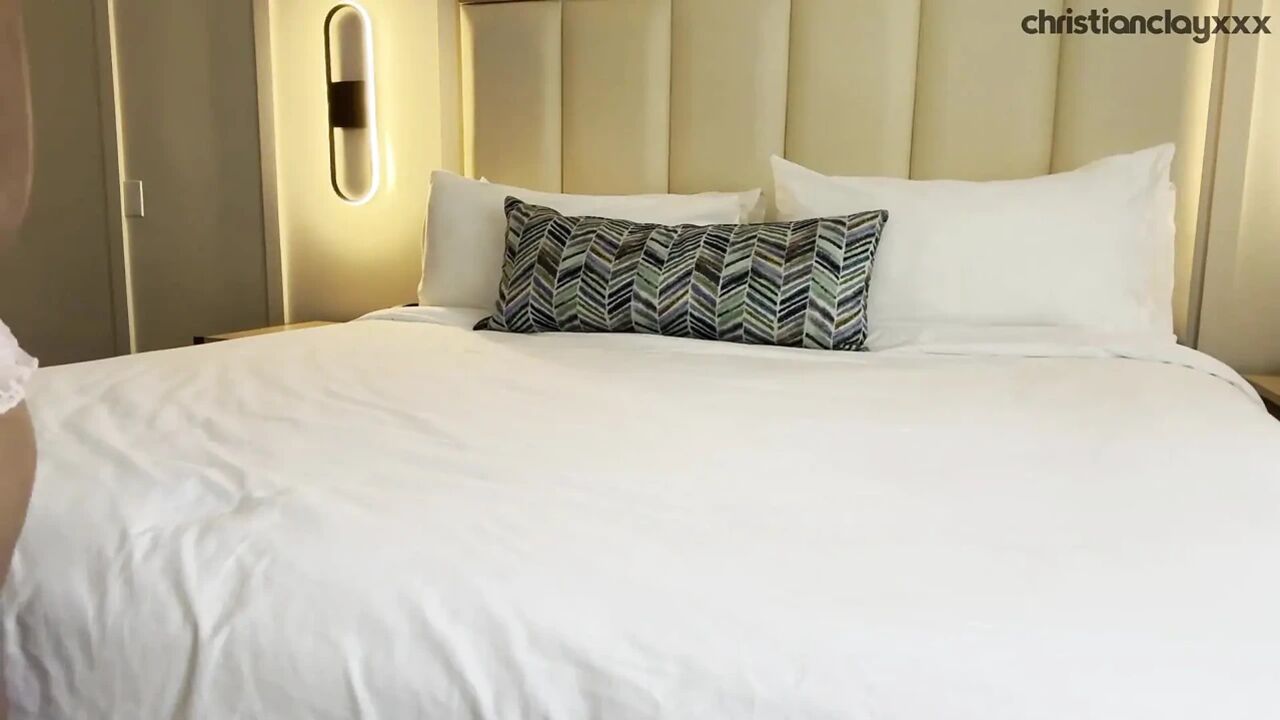 Reyna Belle Howls Like a Bitch as She Takes Christian Clay's Big Cock