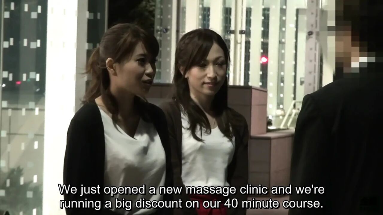 JAV stars play masseuses and give a new client the rubdown of his life