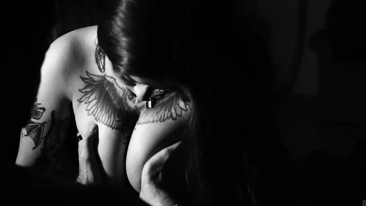 The perfect boobjob from Sin's huge natural boobs