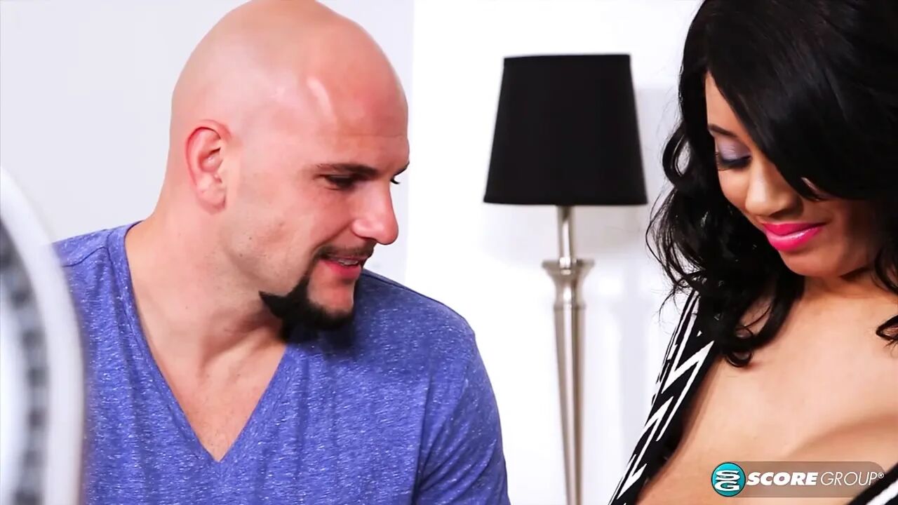 Naturally stacked mega-buster Roxi Red meets JMac