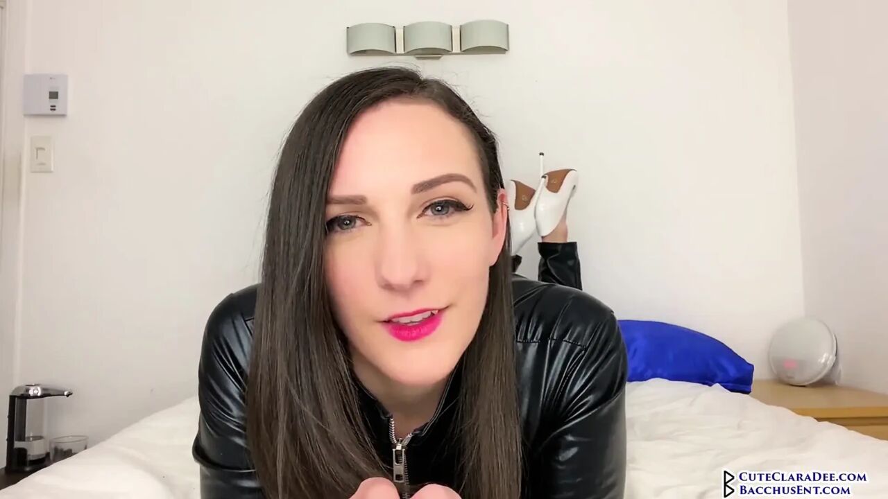 Clara Dee gives caring, sensual CEI - JOI game