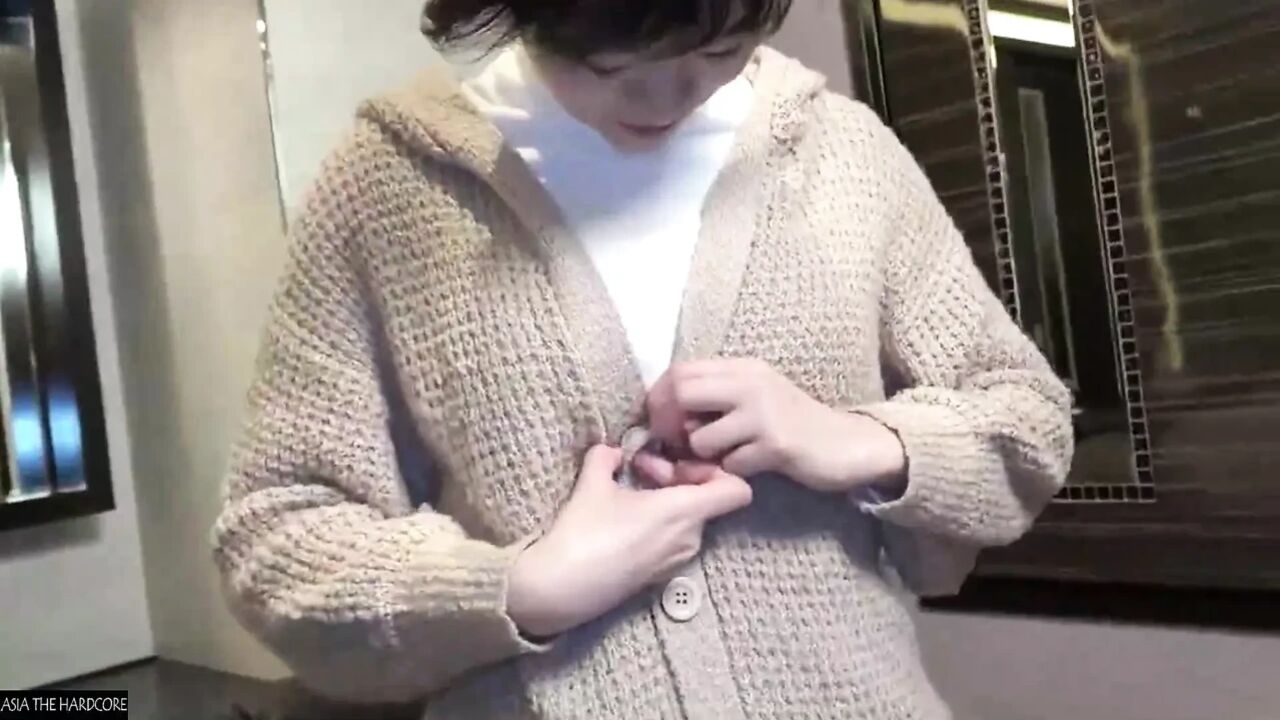 Asian Angel 27984