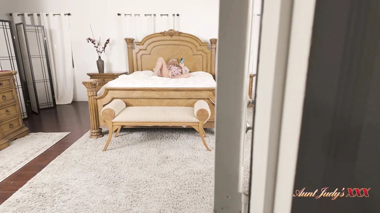 AuntJudysXXX - Your Catch Your Busty Mature Stepmom Maddie Cross Masturbating and She Lets You Join