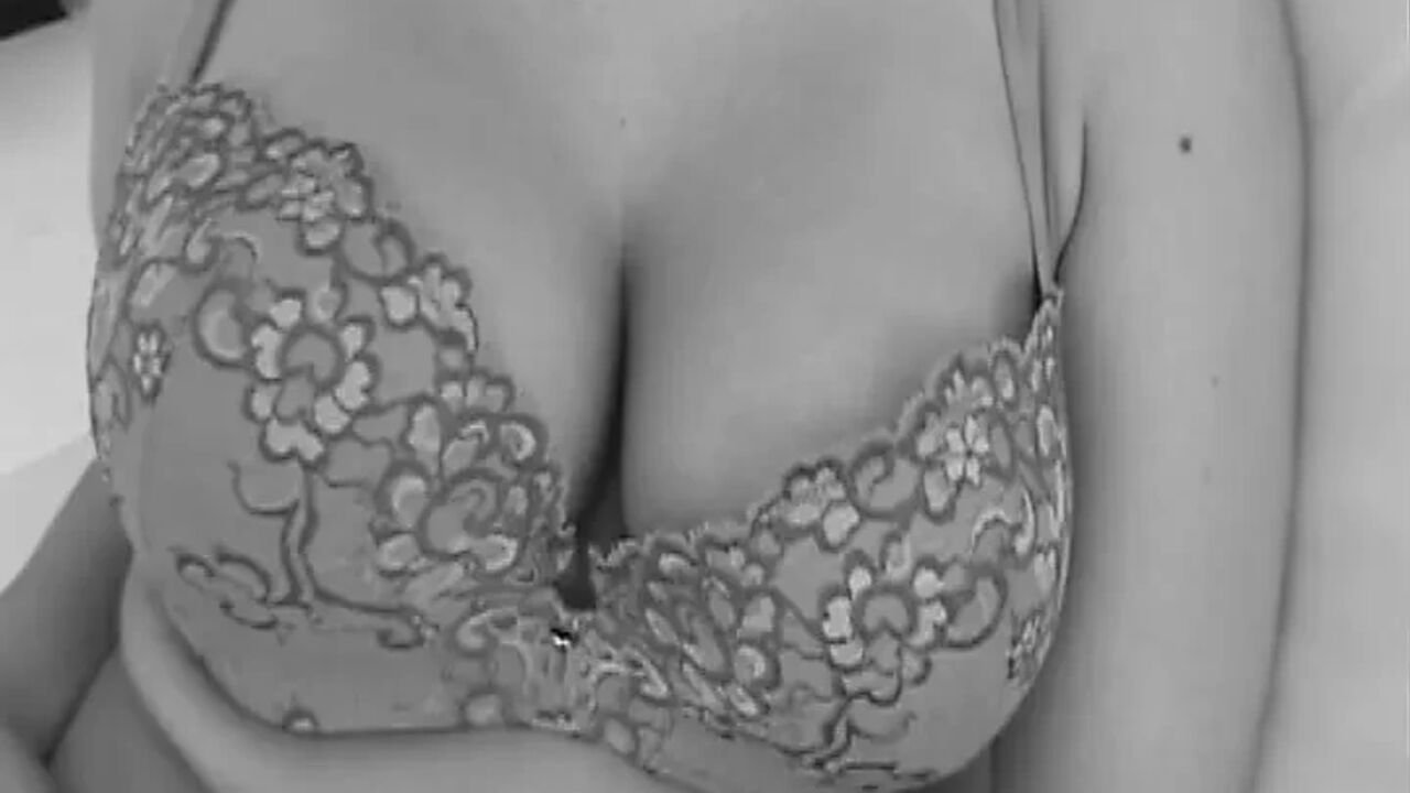 White Girls Like Big Black Cocks That Break Their Pussy and They Like Deep Throat