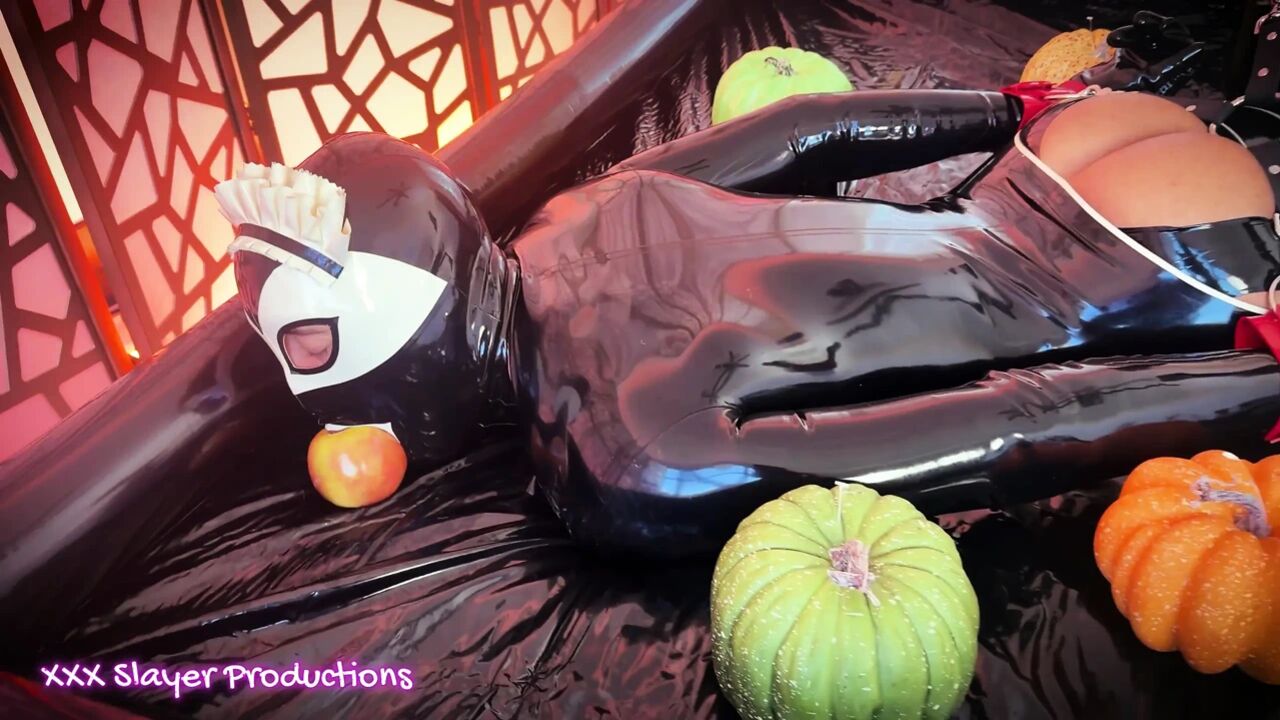 Pegsgiving Dinner: Raquel Ropers Holiday Hole-wrecking Feast